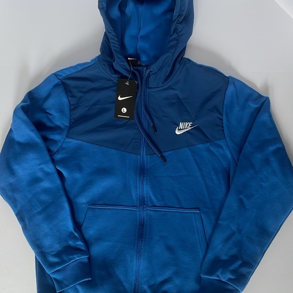 Men’s Nike Jumpsuits - Picture 2 of 4